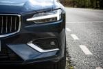 Volvo V60 D3 Inscription 2018 года (UK)